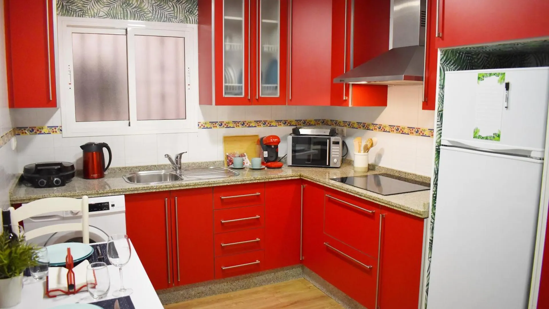 Apartment With Jacuzzi En Torremolinos, Garipolo 1 By Namaste Elite Torremolinos